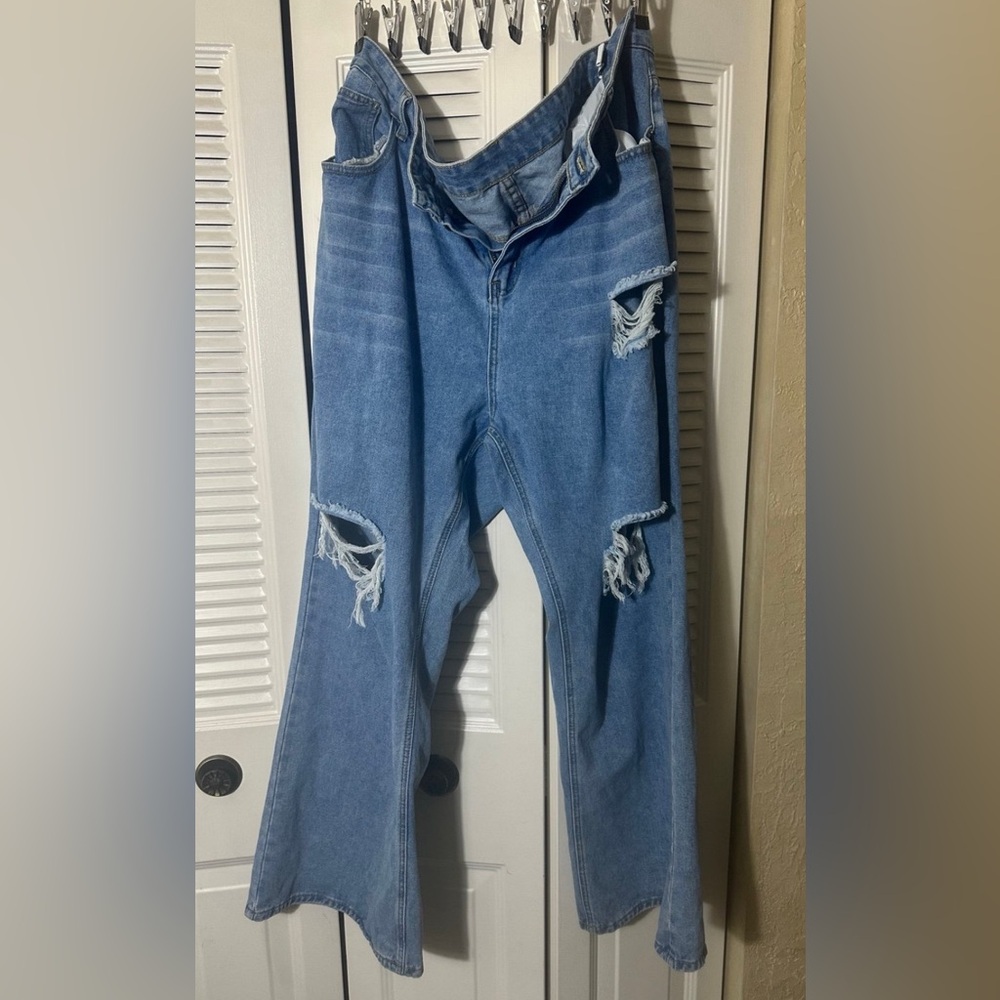 SHEIN Distressed Jeans Curve 4x